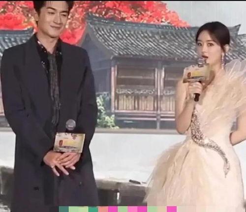 娱乐吃瓜八卦新闻,明星们的幕后故事大揭秘！  第1张